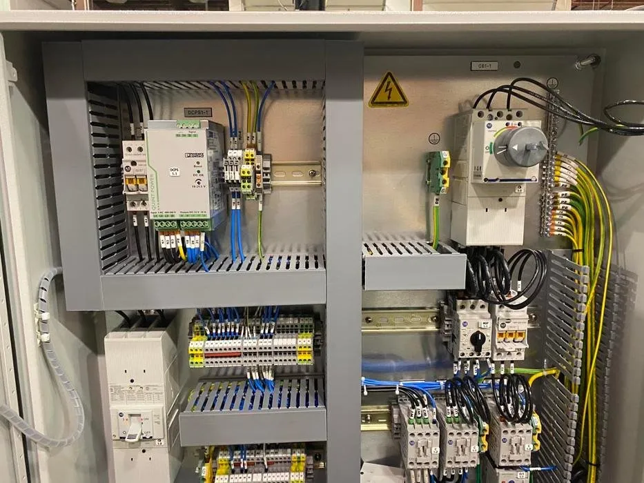 Slide of TD Electrical Services