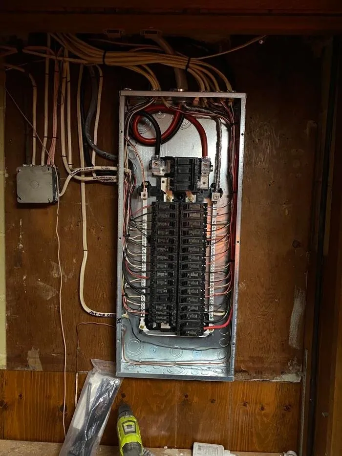 Slide of TD Electrical Services