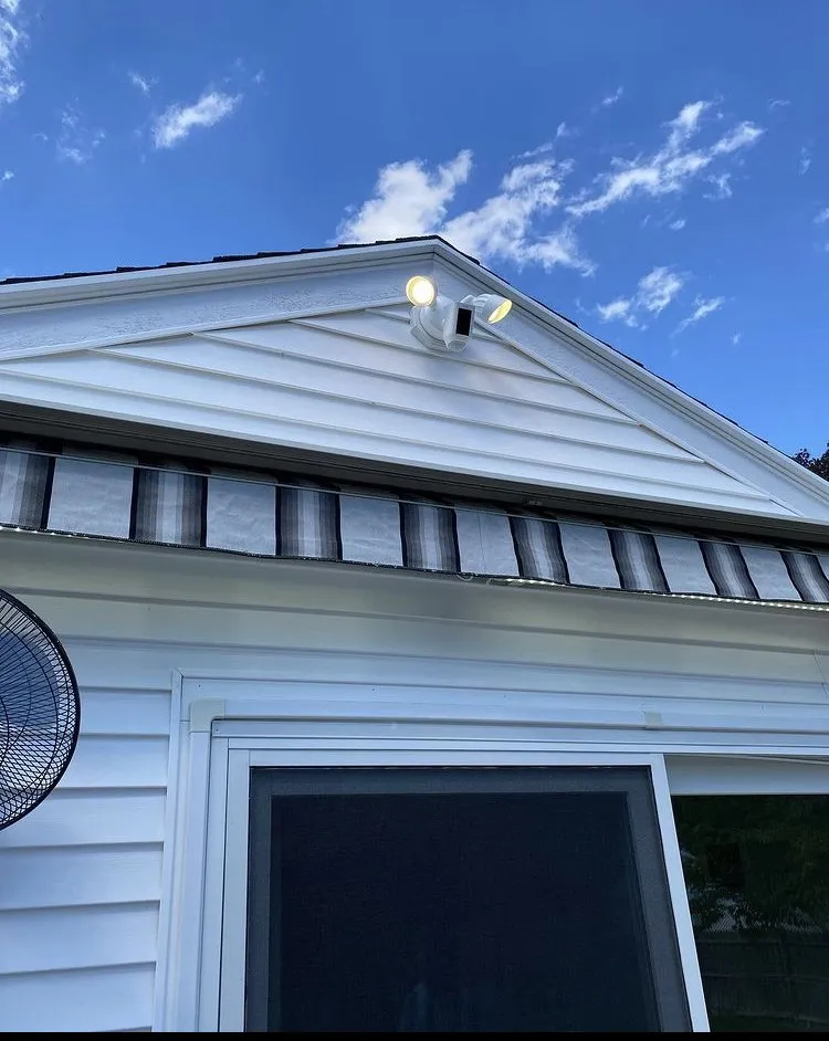 Slide of Tdm Electric