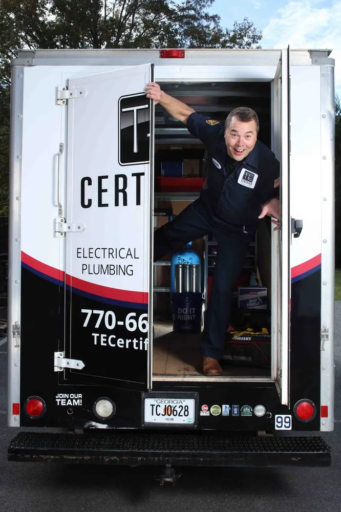 Expert outlet and switch repair in , by TE Certified Electrical, Plumbing, Heating & Cooling