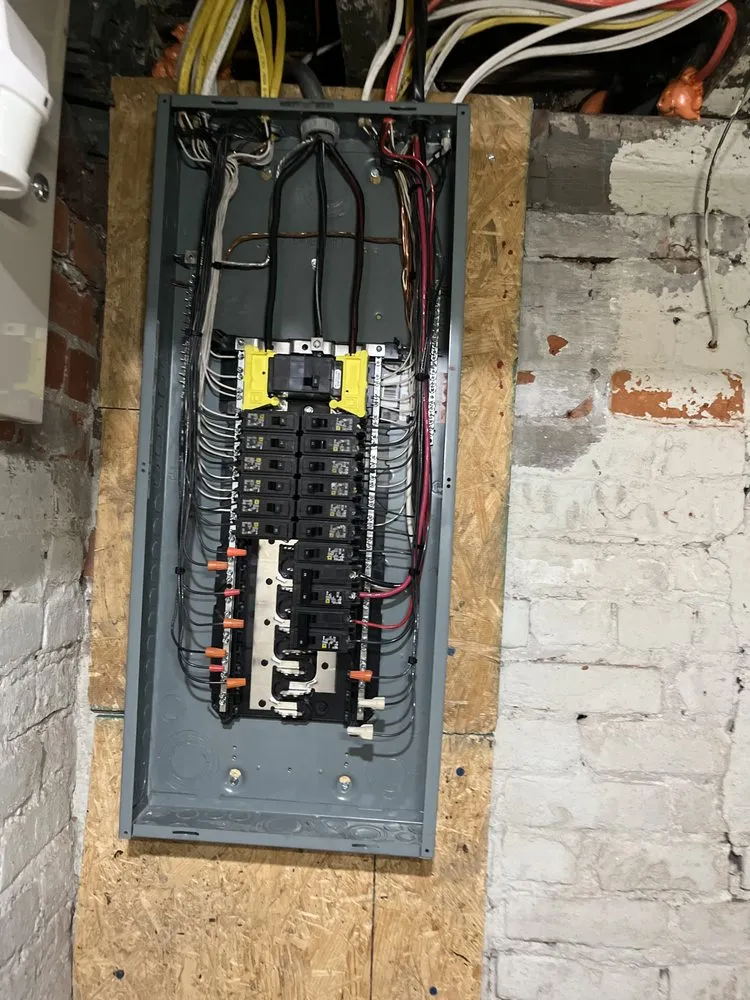 Slide of T&E Services