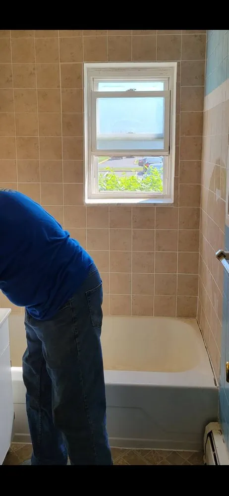 Slide of Team management contracting services