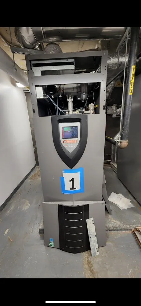 Slide of Team management contracting services