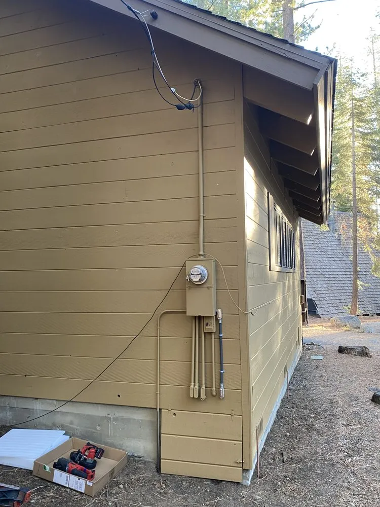 Trusted electrical service for homes in lighting installation, by