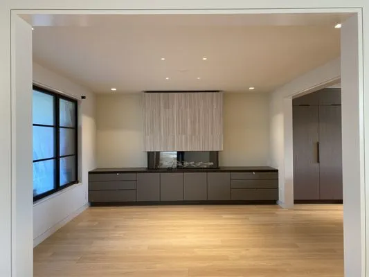 Tech Electric Services Logo