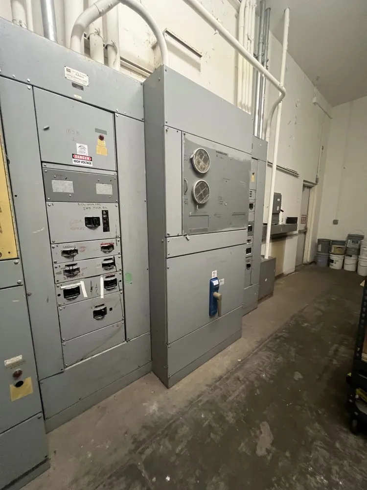 Slide of Tech Electrical And HVAC