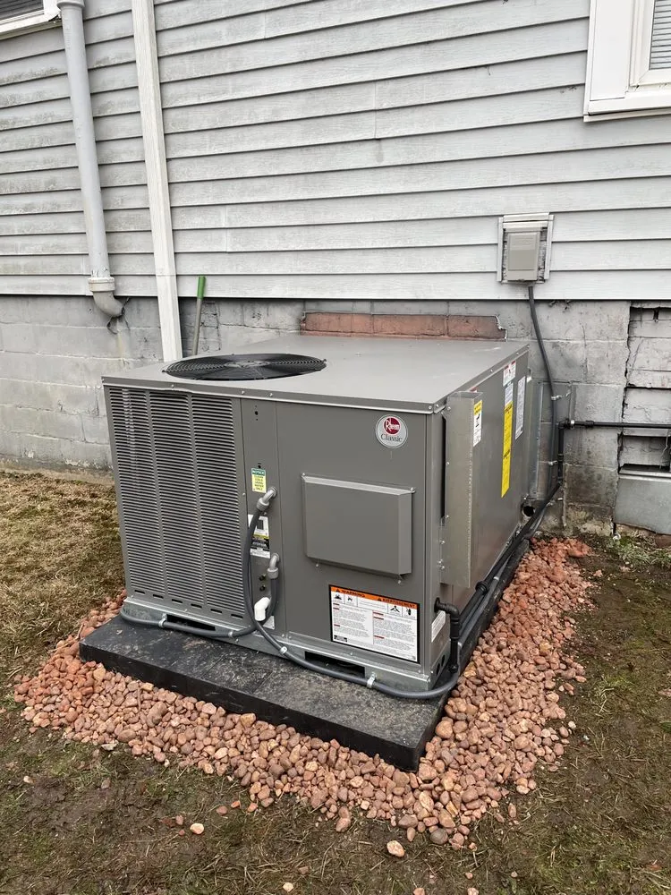 Slide of Tech-On-Deck Heating, Air & Electric