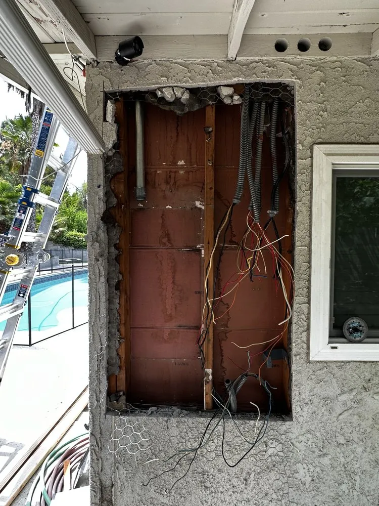 Slide of Ted Electric