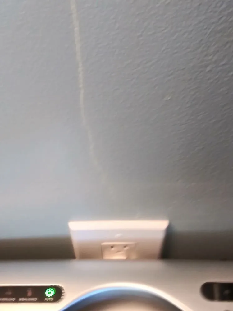 Slide of TEK Electrical