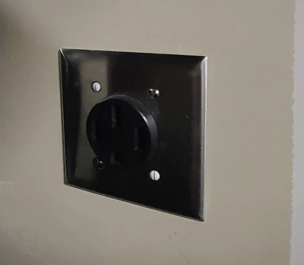 Slide of Tekton Electric