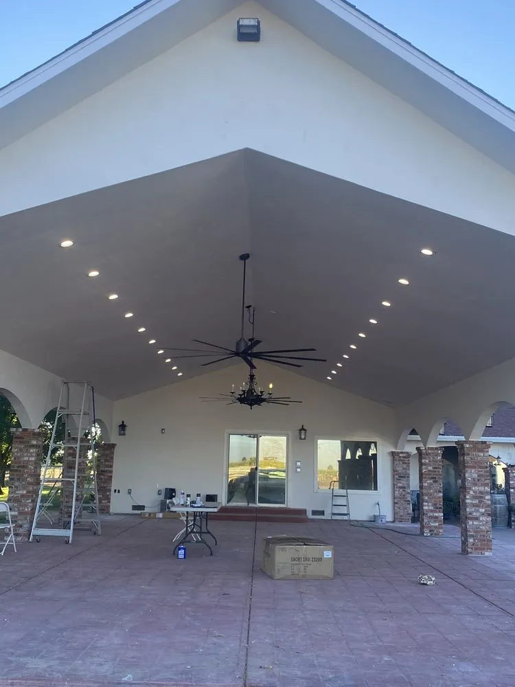 Slide of Tellez Elite Electrical Services