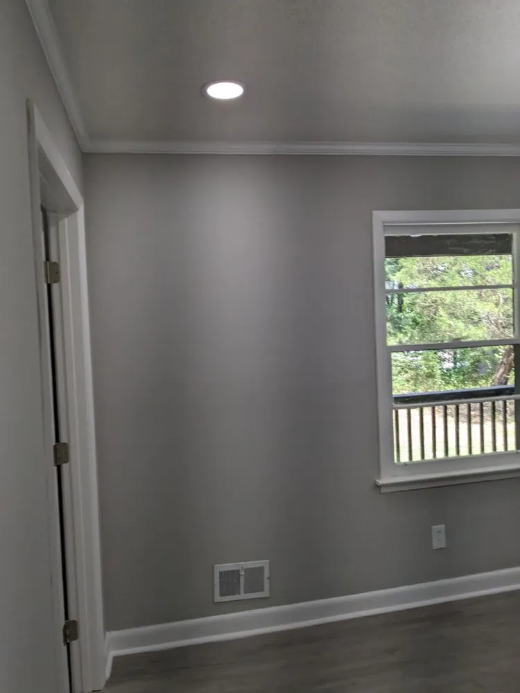 Licensed electrician providing lighting installation in Batesburg-Leesville, SC - Temples Remodeling