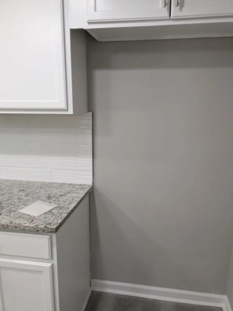 Professional outlet and switch repair service in Batesburg-Leesville, SC - Temples Remodeling