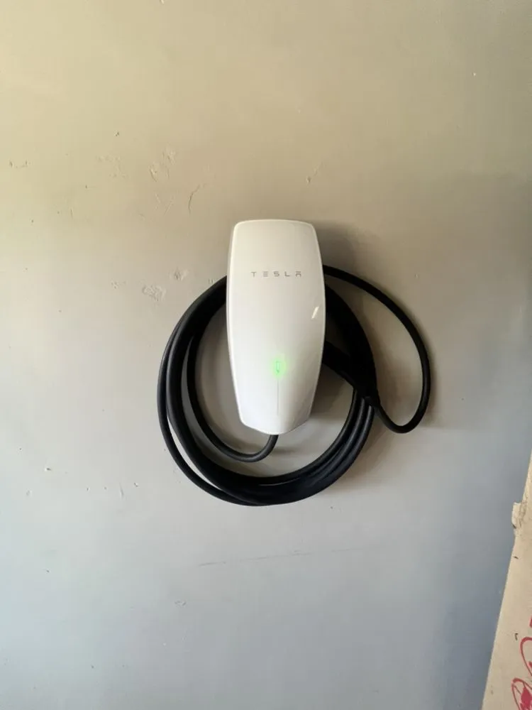 Slide of Tempo Electric