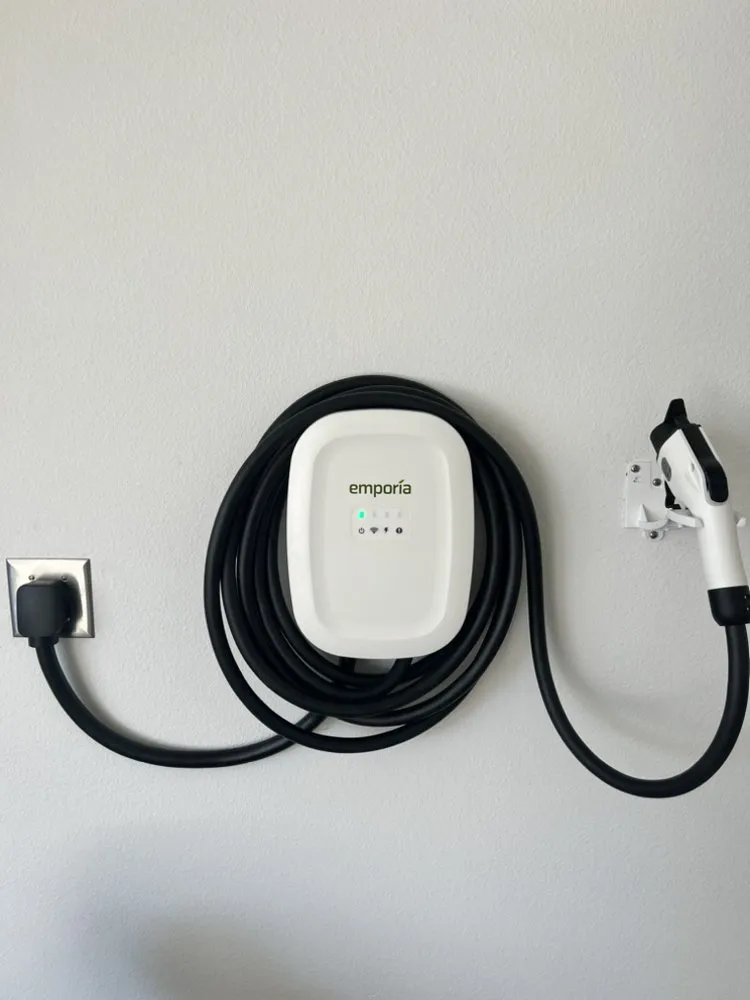 Slide of Tempo Electric