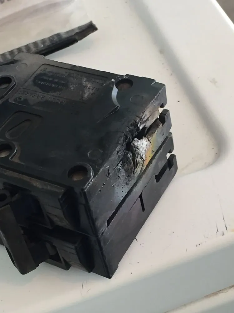 Slide of Ten Forty Electric