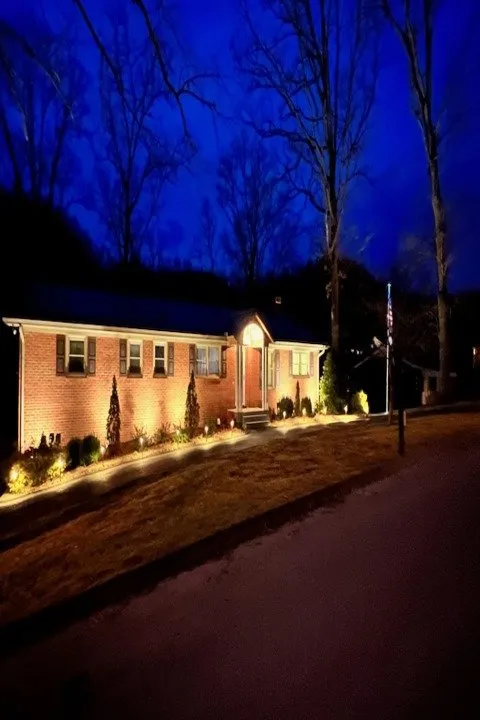 Slide of Tenn Electric