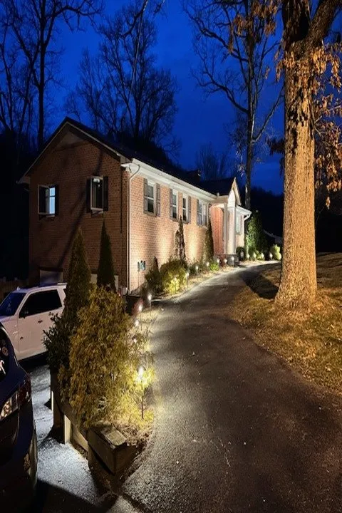 Slide of Tenn Electric