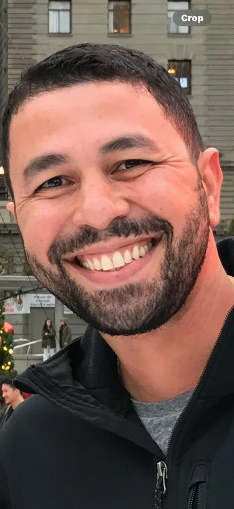 Slide of Teo Silva Electric