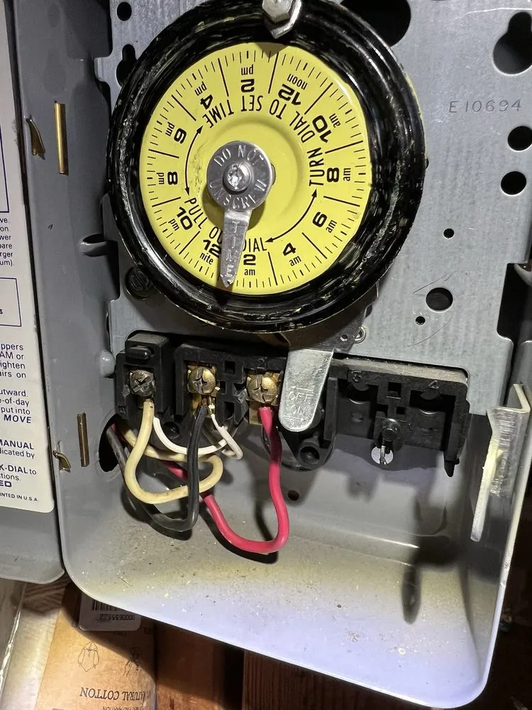 Slide of Teo Silva Electric