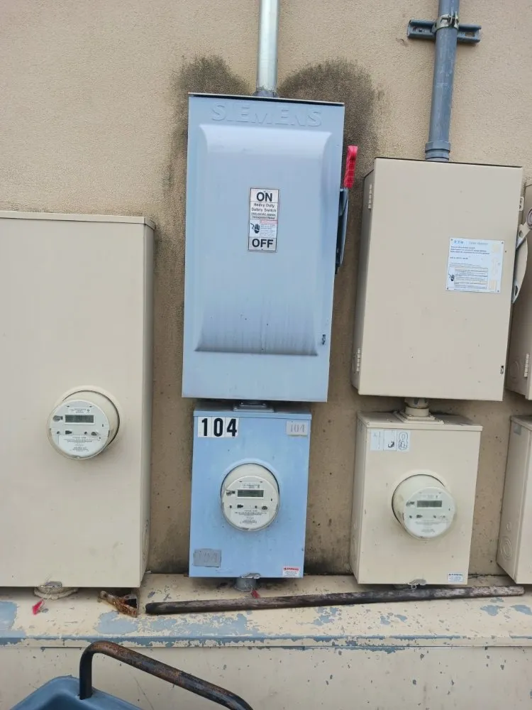 Slide of Terry Vann Vann's Electric