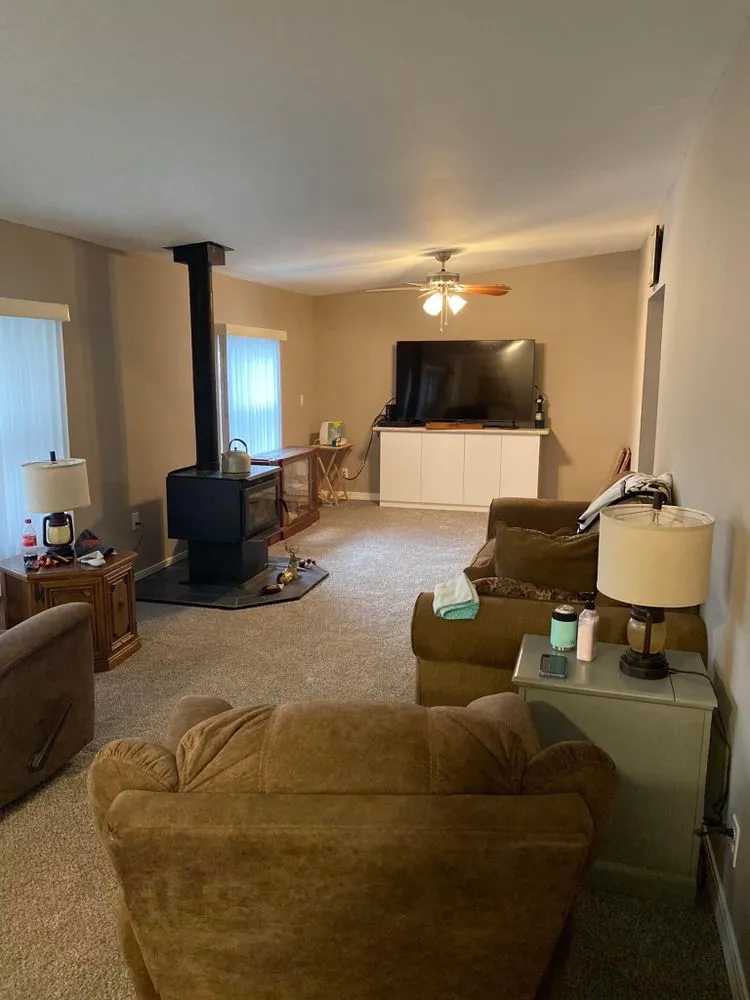 Slide of Terry's Remodeling & Maintenance