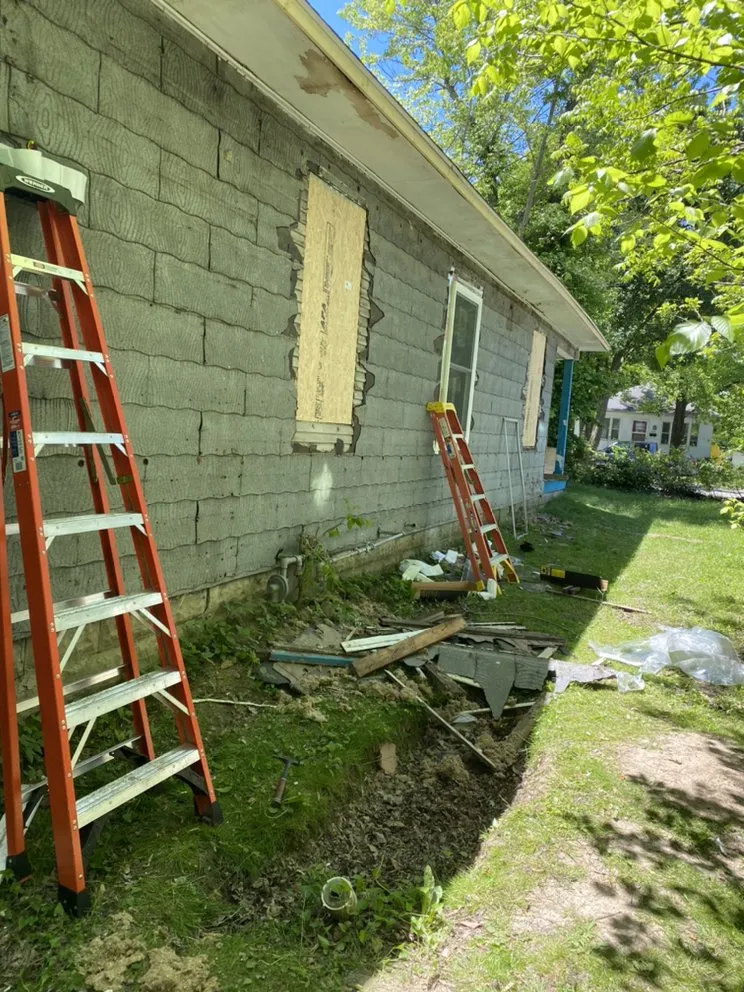 Slide of Terry's Remodeling & Maintenance