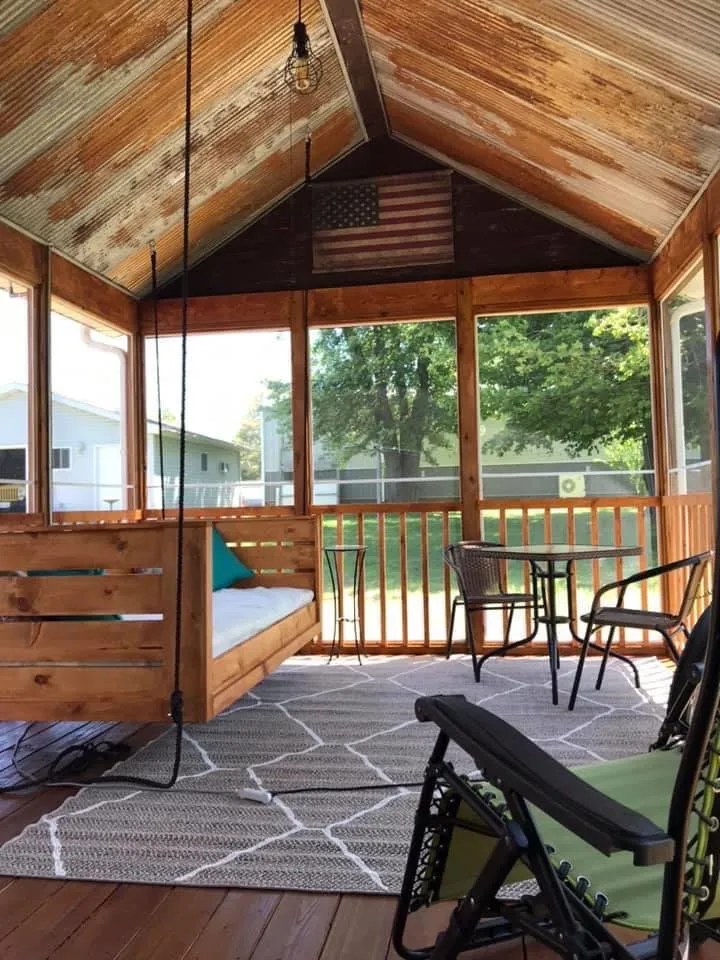 Professional electrical repair service in , - Terry's Remodeling & Maintenance