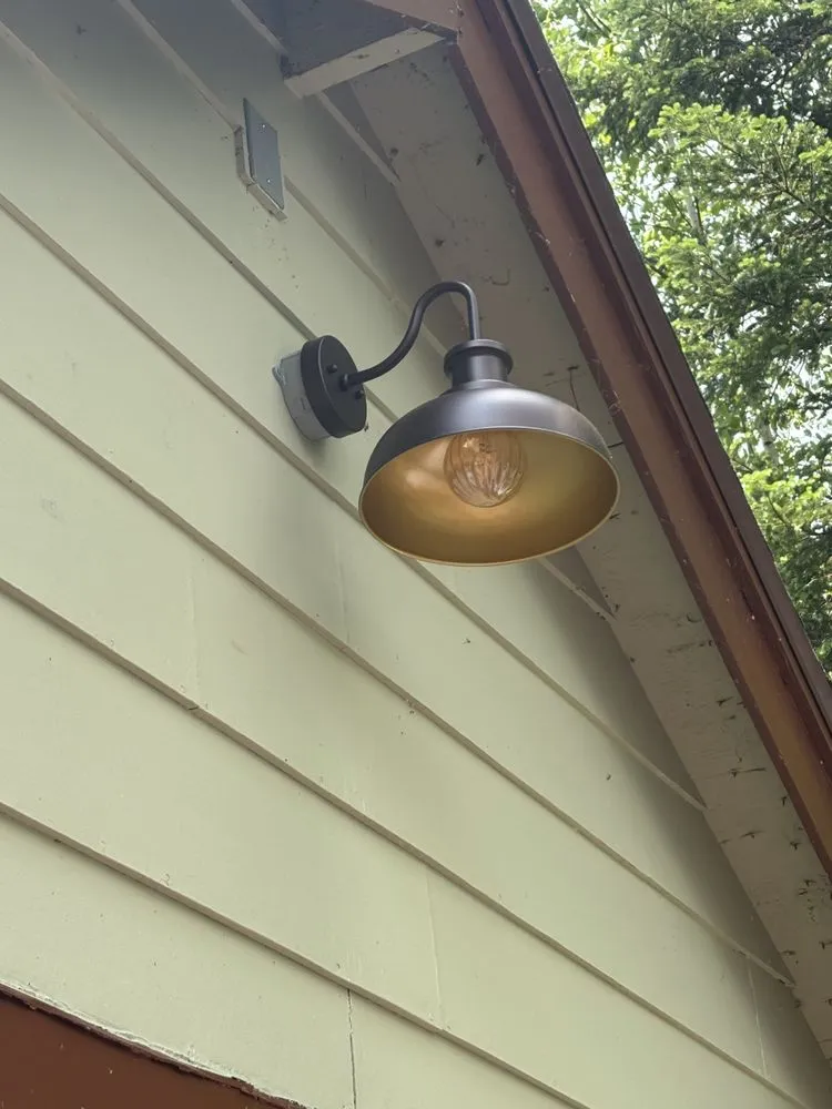 Slide of Tesla Electric Company