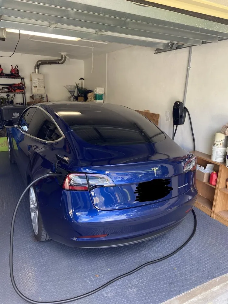Affordable outlet and switch repair experts serving Lithia, FL - Tew Electric