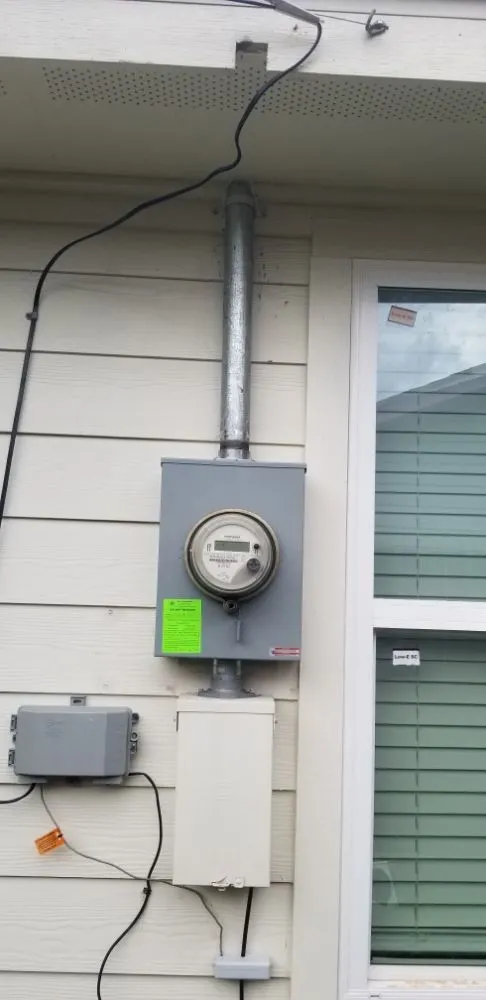 Slide of Tex-Pro Electrical