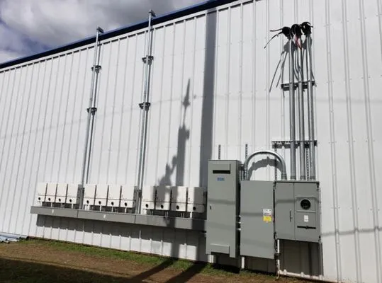 Texan Electric & Solar Service Logo