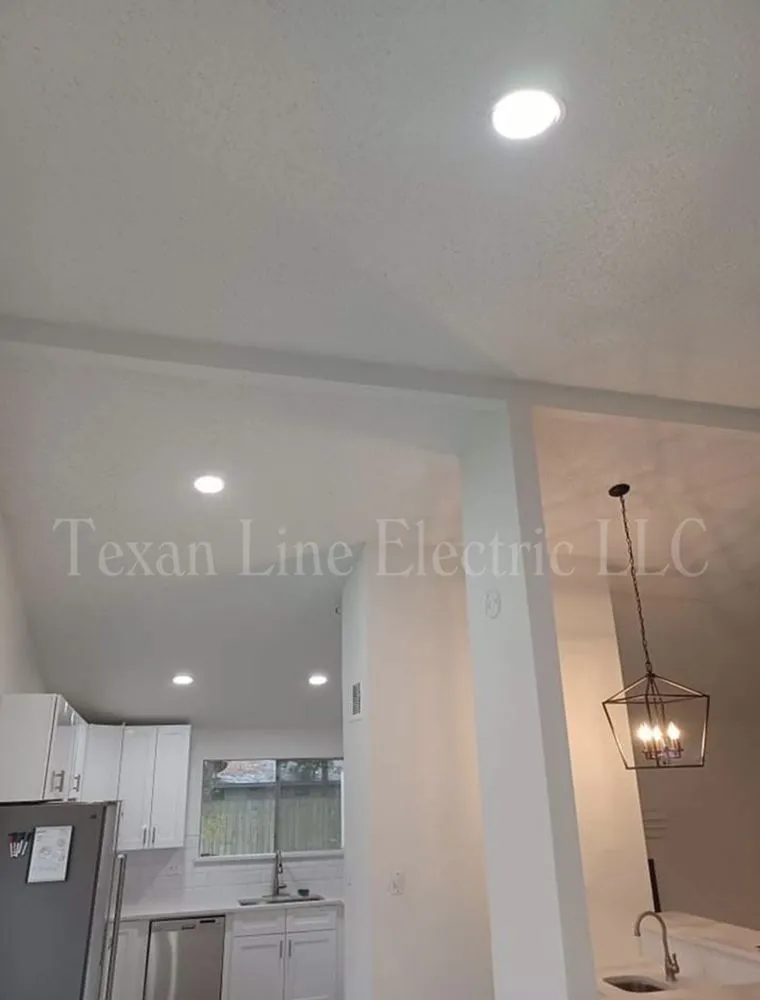 Slide of Texan Line Electric