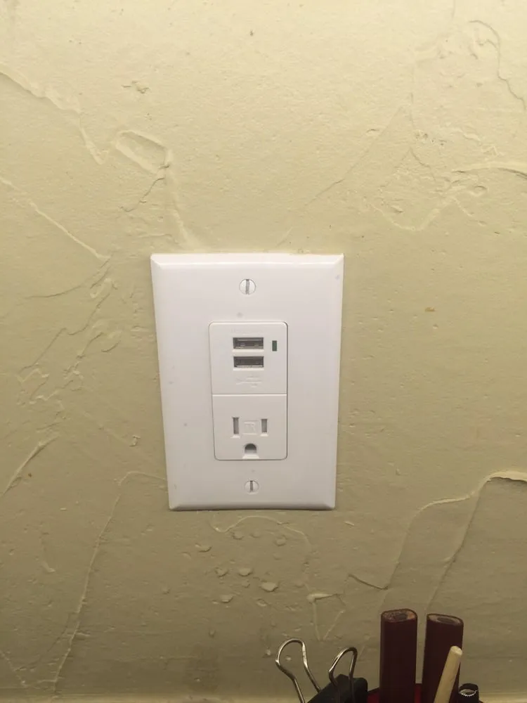 Slide of Texans Lonestar Pride Electric