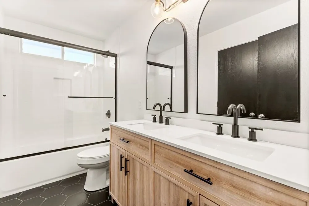 Reliable electrical repair in ,  by Texas Custom Homes And Renovations