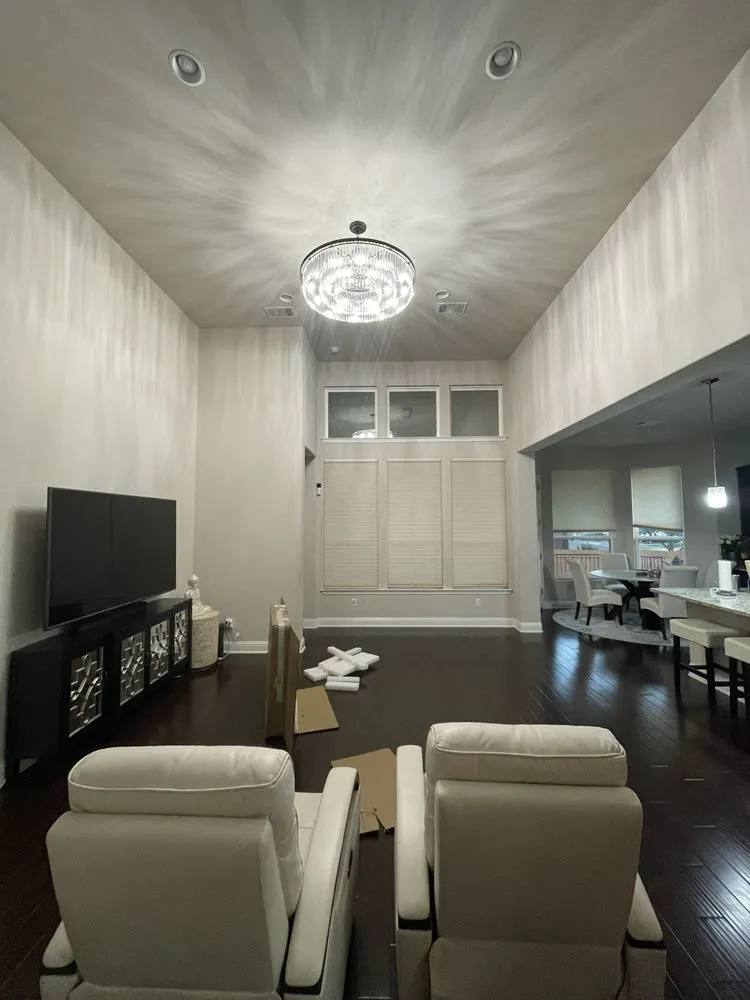 Licensed electrician providing outlet and switch repair in , 