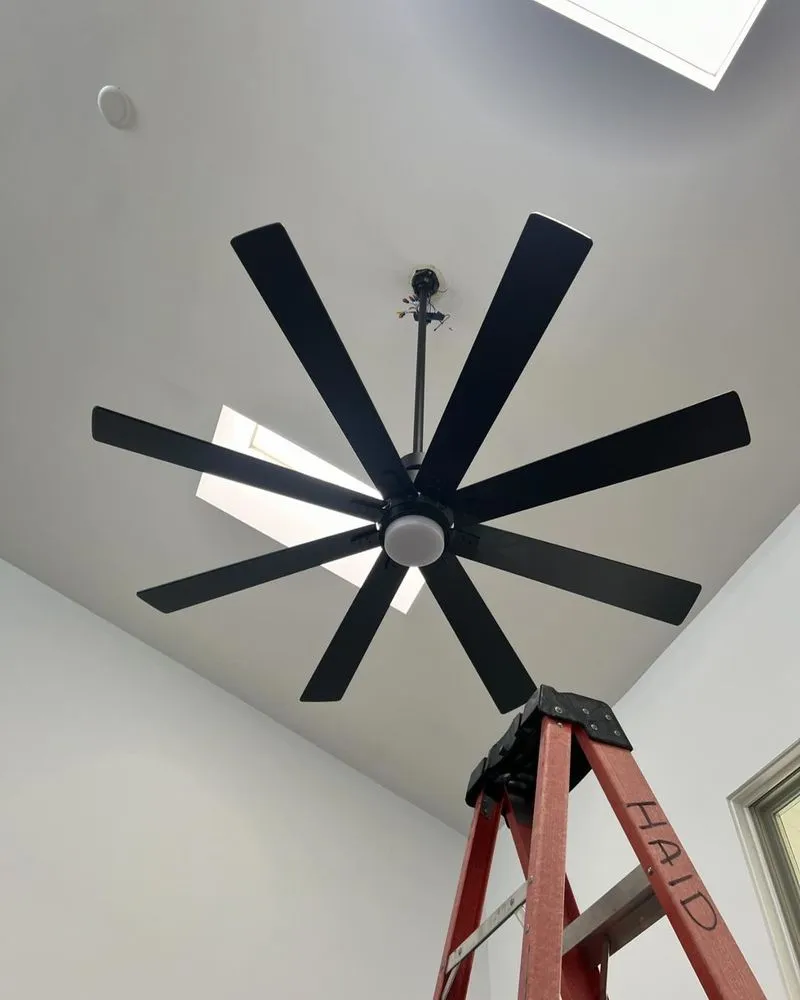 Slide of Texas Licensed Electrician