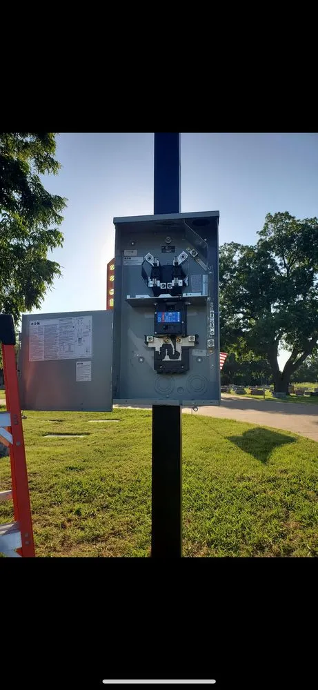 Slide of Texas Pro Electric