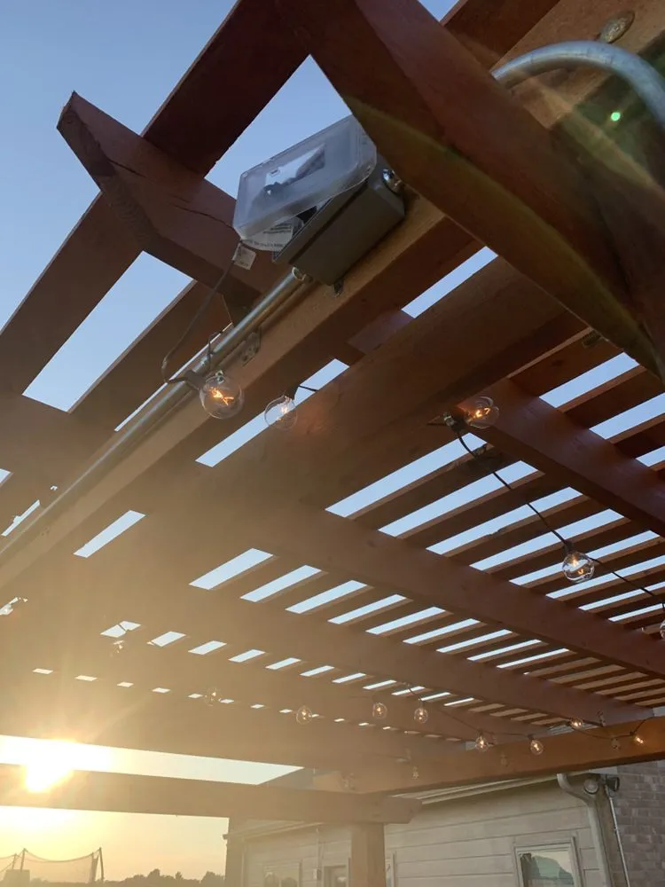 Slide of Texla Electric