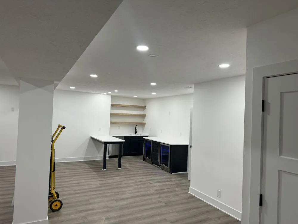 Slide of TF Electrical Solutions