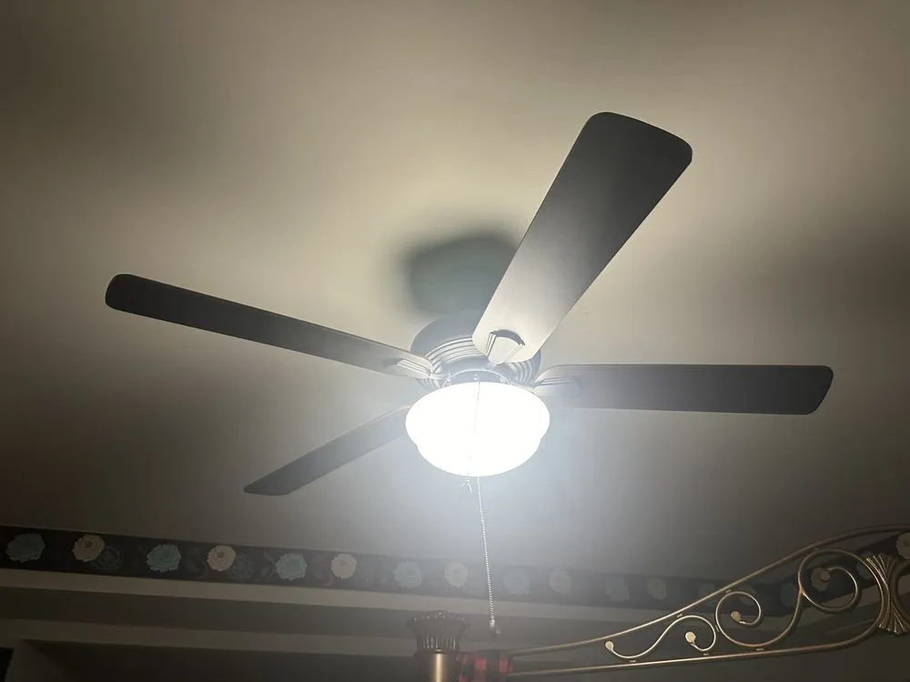 Slide of T&G Electrical and General Services