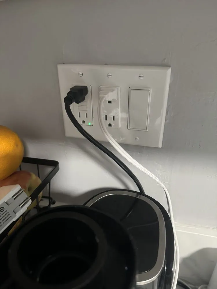 Slide of TG Pro Electrical Service And Maintenance