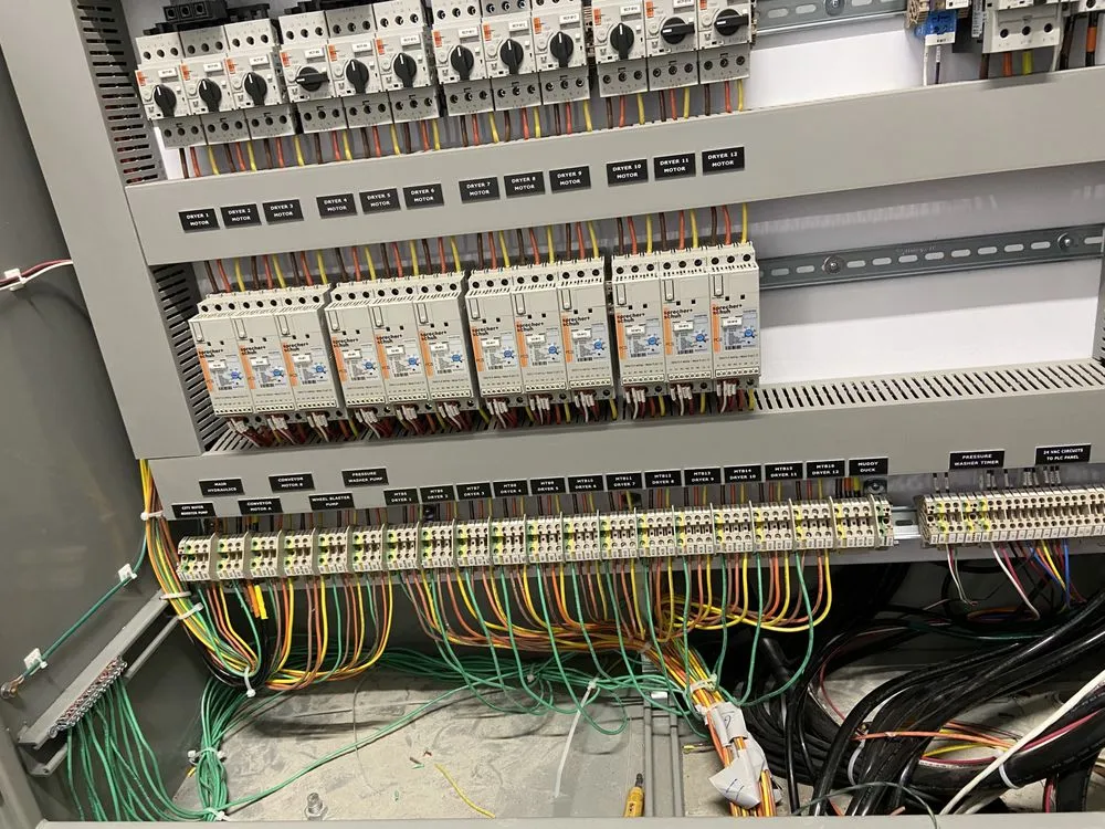 Slide of TG Pro Electrical Service And Maintenance