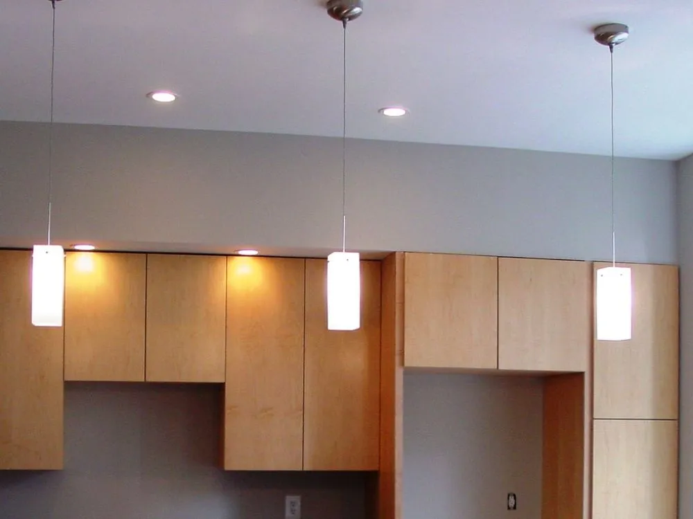 Slide of TH Electric