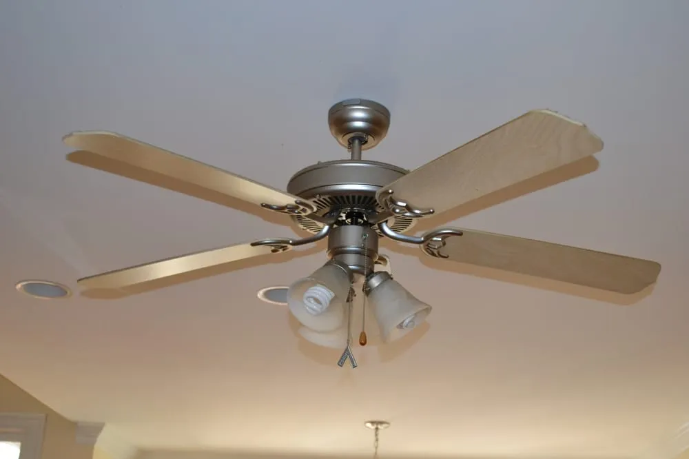 Slide of TH Electrical Services, Inc.