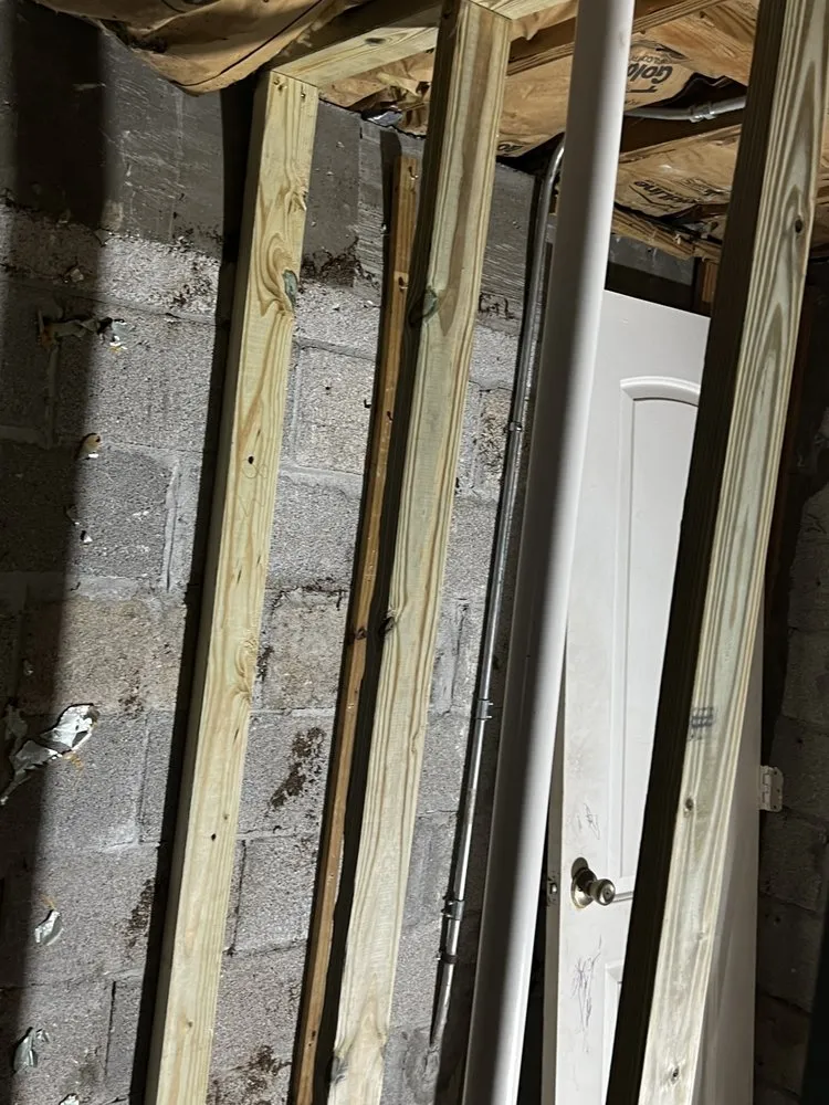 Affordable electrical repair in , by TH Premium Construction