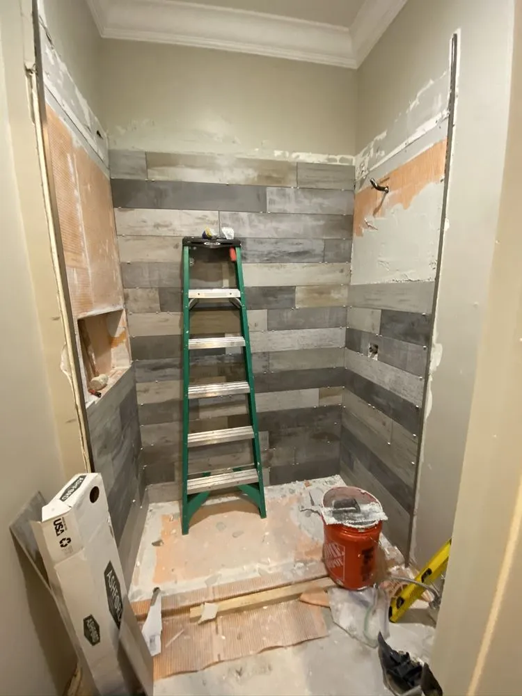 Slide of TH Premium Construction