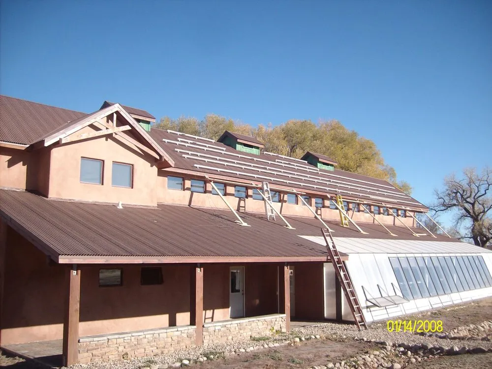 Slide of Thames Solar Electric