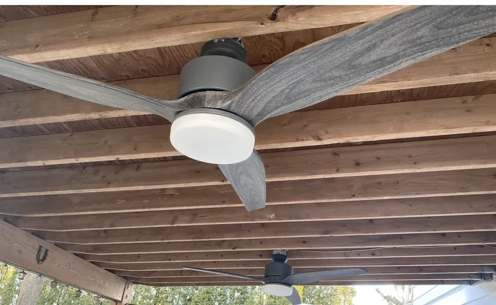 Slide of That Electrician