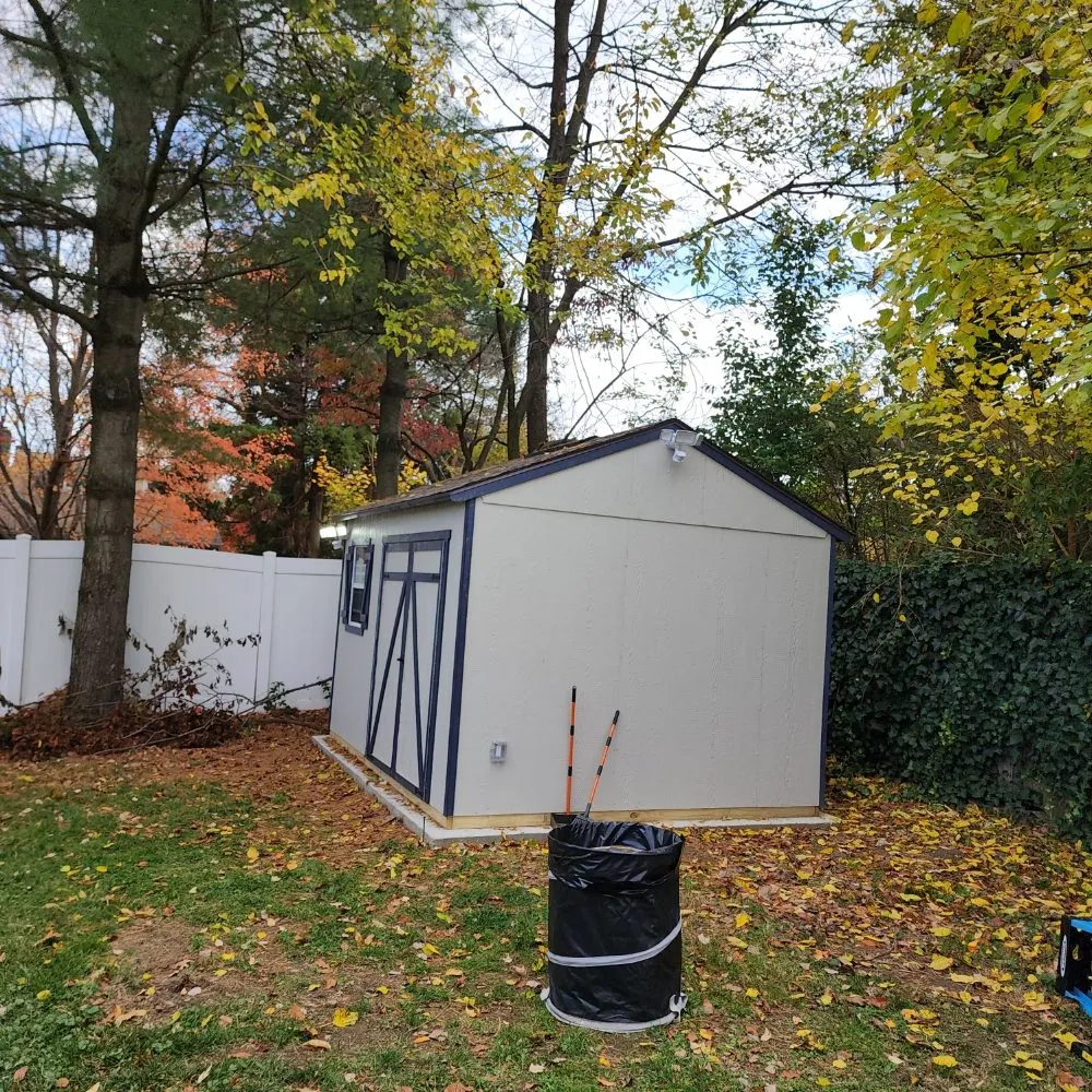 Slide of That Guy Rob